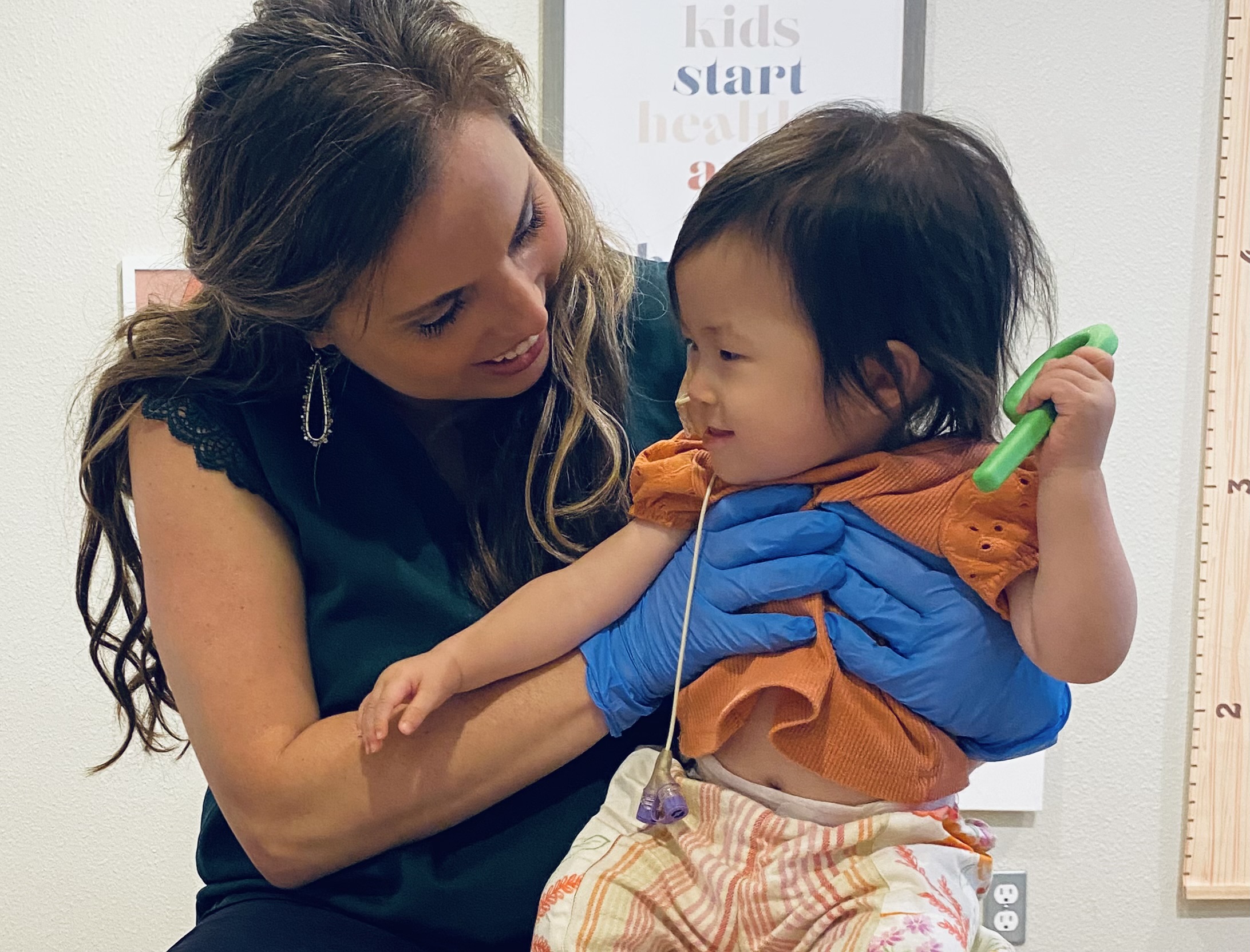 speech therapy program simon says tiny tips tiny tongue tips thumbs! up program pre and post tongue tie surgery
pre post frenectomy
Washington state
California